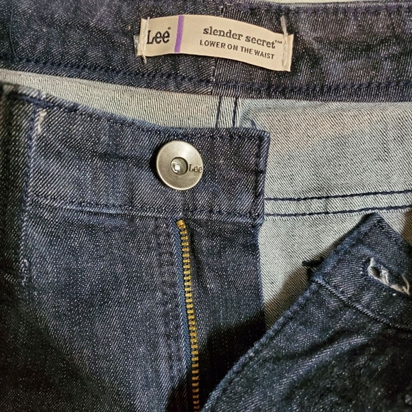 "LEE" SLENDER SECRET FIT JEANS - Picture 6 of 7